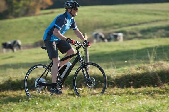 বৈদ্যুতিক সাইকেলের জন্য ম্যাগনেটিক পোগোপিন চার্জিং সংযোগকারী সমাধান