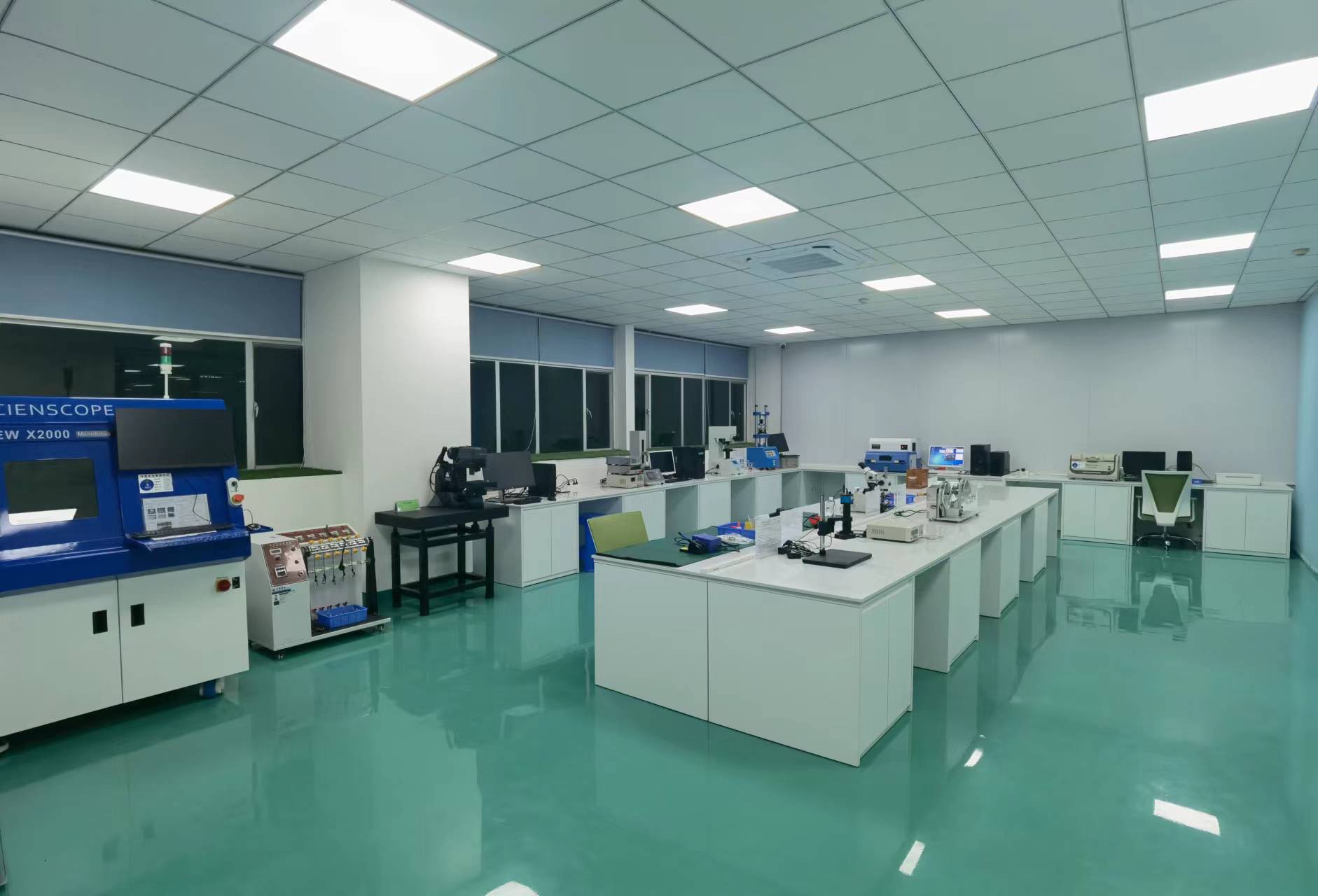 আমাদের রিফ্রেশড ল্যাবরেটরি